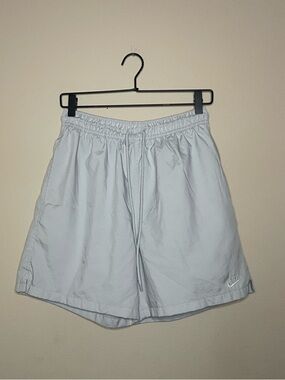Nike Sportswear Essentials Woven Lined Flow Shorts Light Blue